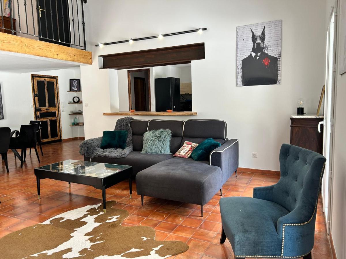 Villa De Charme En Campagne Avec Piscine Privee Et Nature Luxuriante เลอโบสเซต์ ภายนอก รูปภาพ
